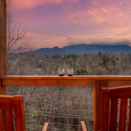 Tranquil Mountain Getaway By Ghosal Luxury Lodging แกตลิงเบิร์ก ภายนอก รูปภาพ