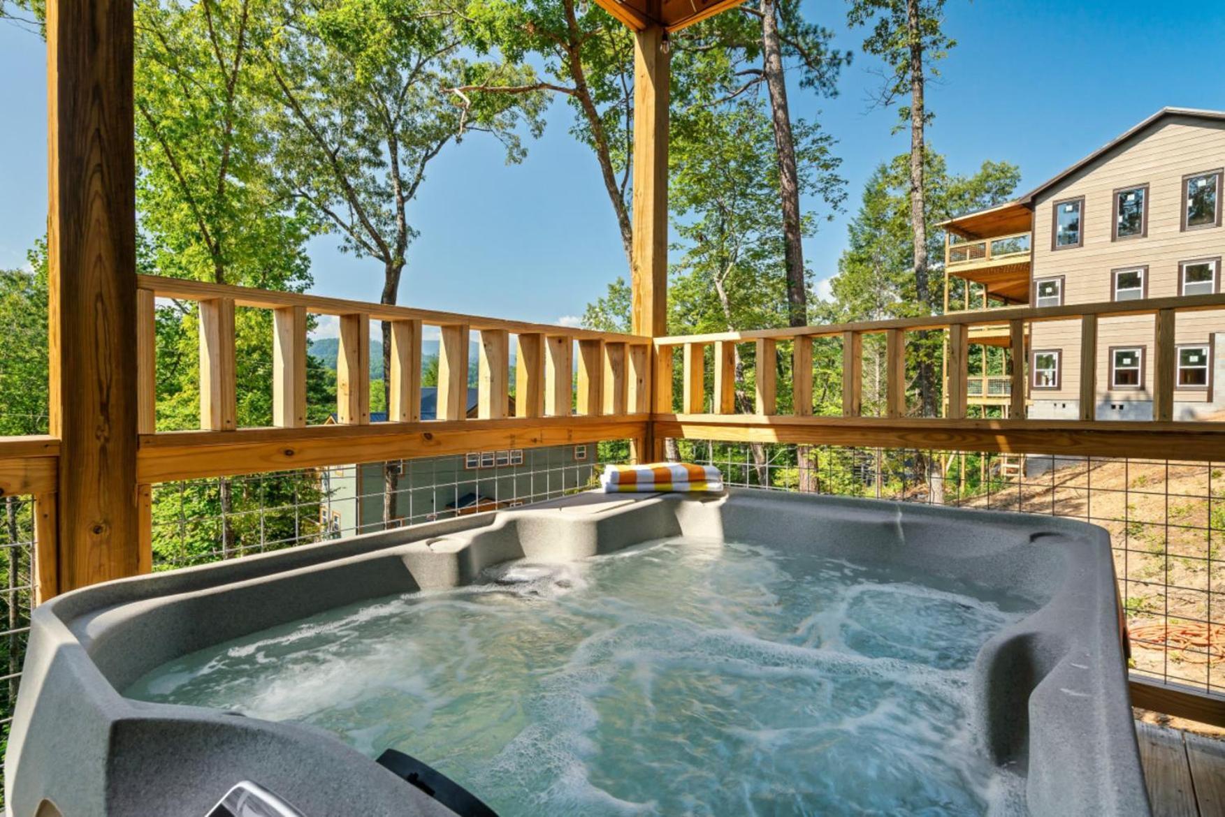 Tranquil Mountain Getaway By Ghosal Luxury Lodging แกตลิงเบิร์ก ภายนอก รูปภาพ