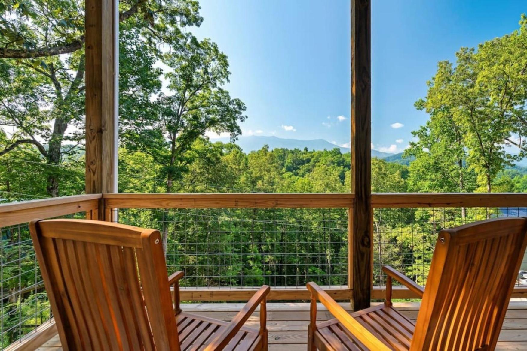 Tranquil Mountain Getaway By Ghosal Luxury Lodging แกตลิงเบิร์ก ภายนอก รูปภาพ